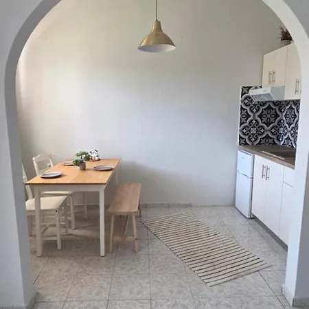 Magdalinos Appartments *